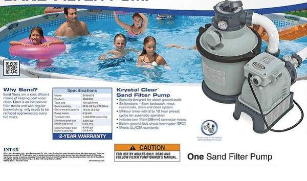Bomba y filtro regular: Cómo limpiar la suciedad del fondo de una piscina?-suciedad pegada fondo piscina