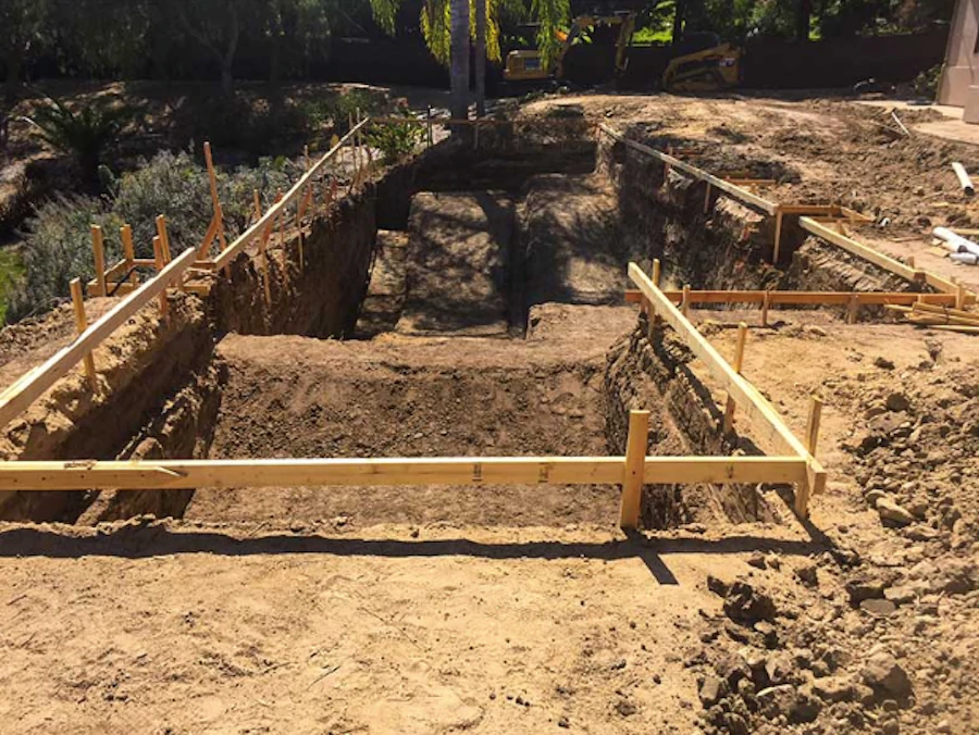 Excavation and construction of swimming pools