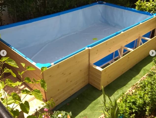 Simple y fácil de hacer piscinas en el patio de la casa